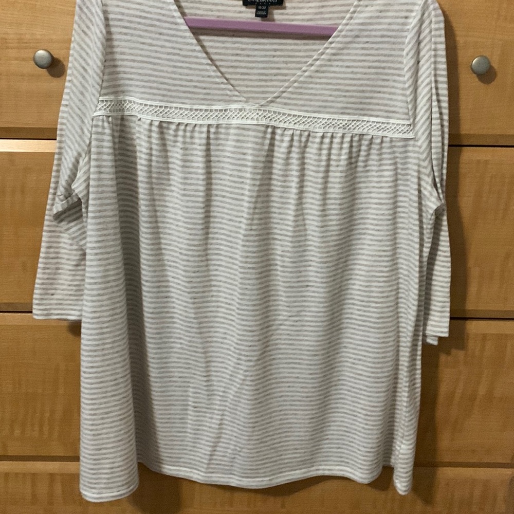Tee top